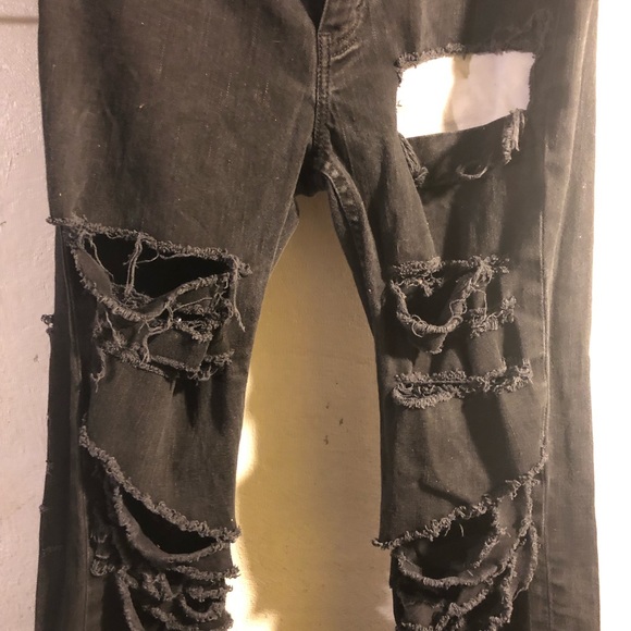 Levi Black Denim 514. Size w30 L30 - Picture 4 of 8